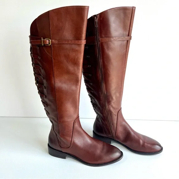 Beautiful Gianni Bini Chain Back Tall Wide Calf Leather Boots •Size Women’s 7M 🍁 - Picture 1 of 16